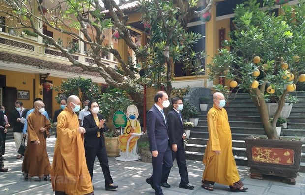 越南佛教协会呼吁全国僧尼和佛教徒实施禁足措施 祈求平安 早日击退疫情 hinh anh 1