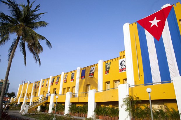越南领导人就古巴纪念攻打蒙卡达兵营68周年向古巴领导人致贺电 hinh anh 2