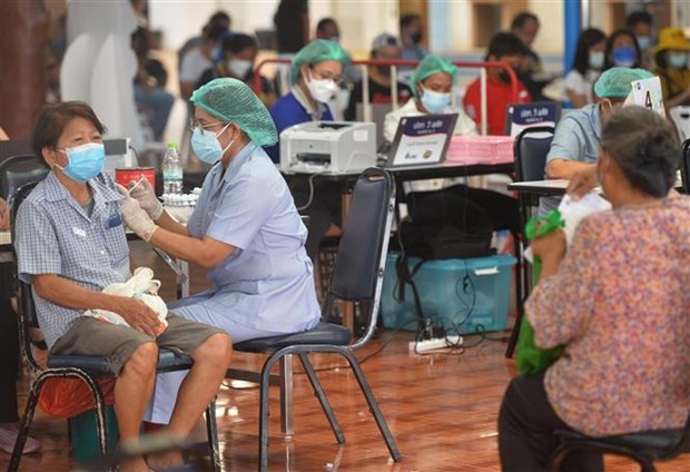 东南亚新冠肺炎疫情：泰国确诊病例数超50万 印尼继续延长紧急限制令 hinh anh 1