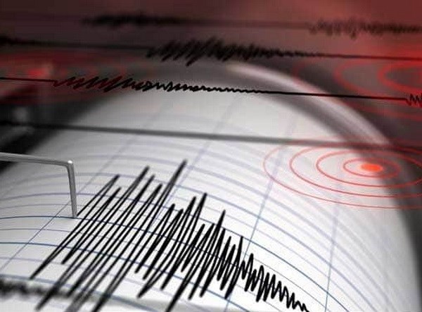 菲律宾南部海域发生6.9级地震 hinh anh 1