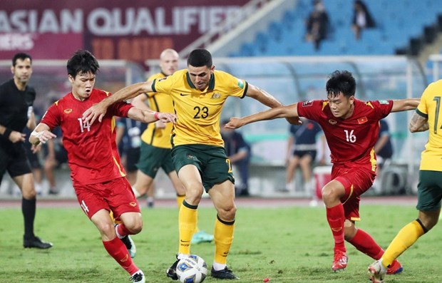 2022年卡塔尔世界杯亚洲区预选赛12强赛：越南队0-1澳大利亚队 hinh anh 1