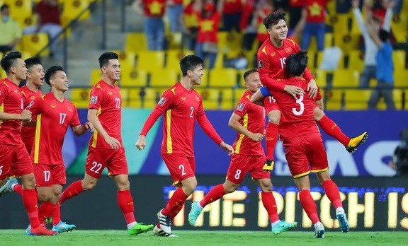 朴恒绪主教练：越南队继续努力 在对阵澳大利亚队时力争取得佳绩 hinh anh 1
