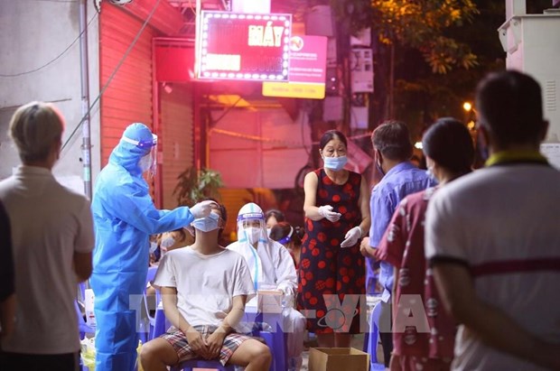 9月15日早河内市新增三例新冠肺炎确诊病例 均在封锁区发现 hinh anh 1