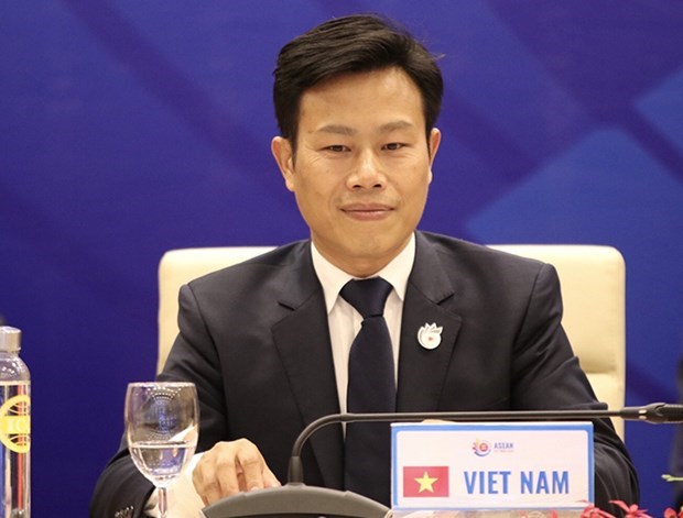 越南河内国家大学校长黎君是亚太地区唯一当选AUF董事会成员的代表 hinh anh 1