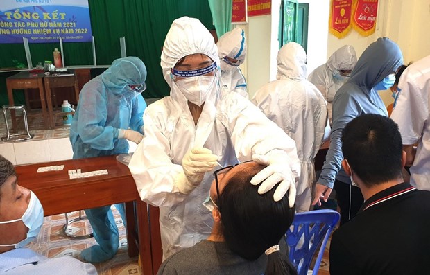10月26日越南新增新冠肺炎确诊病例3595例 新增治愈出院病例2989例 hinh anh 1