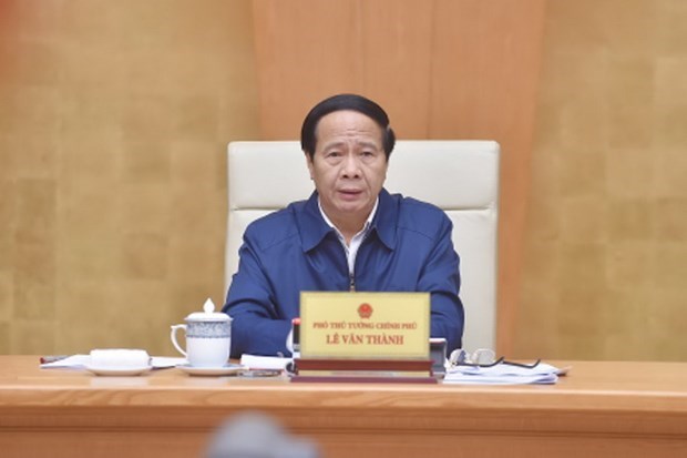 越南政府副总理黎文诚：力争在2025年初建成隆城机场 hinh anh 1