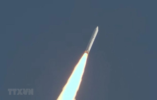 越南纳龙卫星与火箭成功分离 hinh anh 1