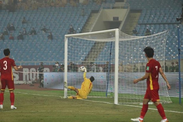 2022年卡塔尔世界杯亚洲区预选赛12强赛B组第六轮: 越南队0-1输给沙特队 hinh anh 1