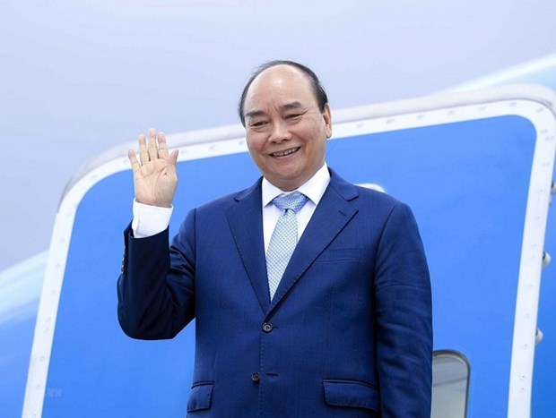 越南国家主席阮春福启程前往瑞士进行正式访问 hinh anh 1