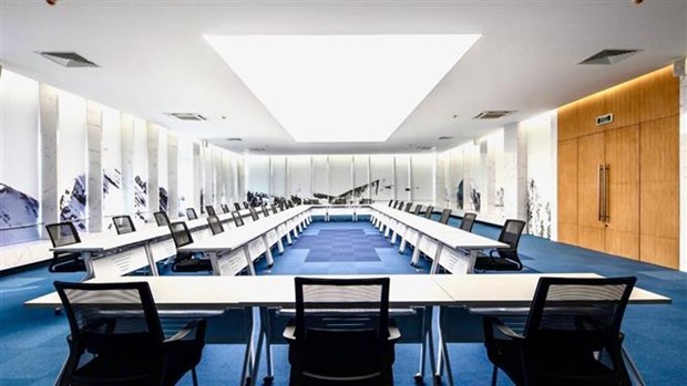 瑞士政府为越南外交学院援助设计的“日内瓦会议室”正式落成 hinh anh 2