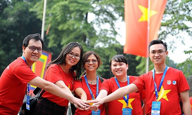 越南青年知识分子共同携手寻找措施促进国家发展 hinh anh 1