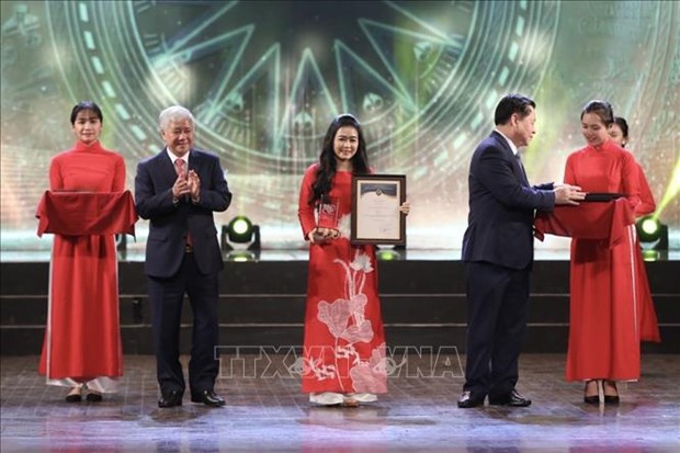 第七届全国对外新闻奖：越通社记者获得了20个奖项 hinh anh 2