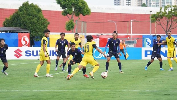 2020年“铃木杯”东南亚男足锦标赛:马来西亚队3-1击败柬埔寨队 hinh anh 1