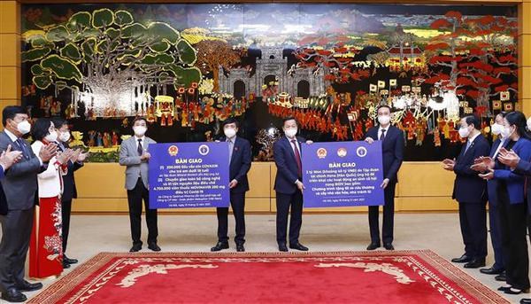 越南国会主席王廷惠圆满结束韩国和印度两国访问之行 hinh anh 2