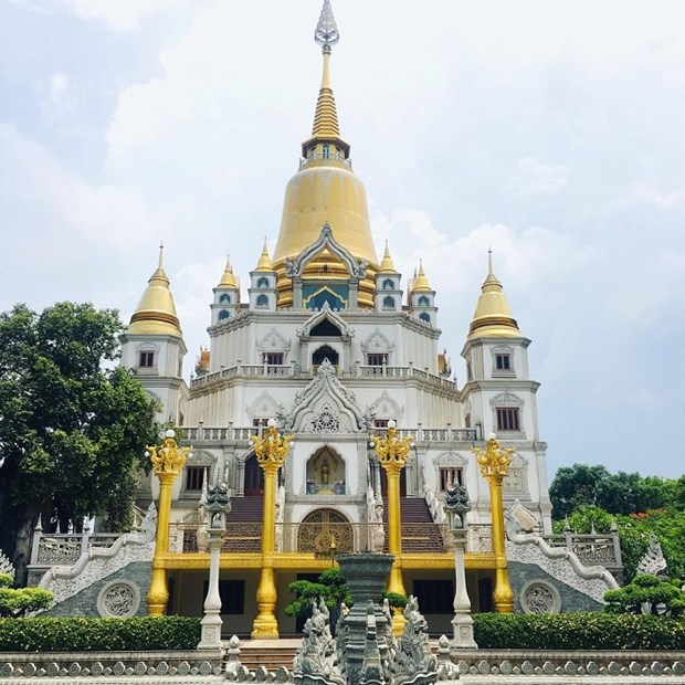 探索在越南的“泰国寺”让心境瞬间变得平和下来 hinh anh 1