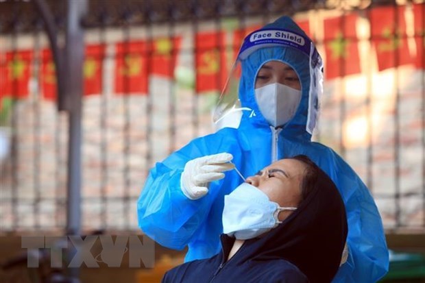 1月6日越南新增新冠肺炎确诊病例16472例 治愈出院病例28300例 hinh anh 1