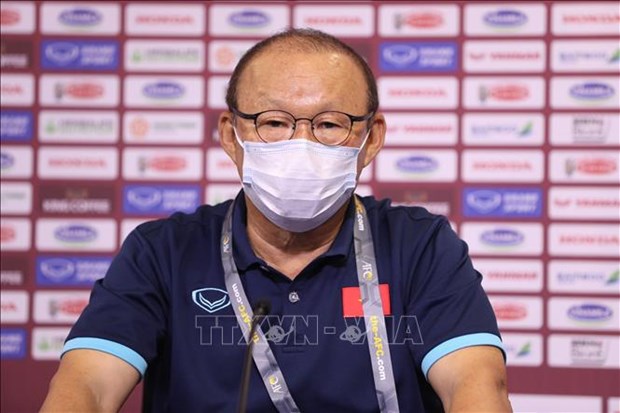 越南国家男足队主教练朴恒绪入围全国优秀运动员和教练员评选名单 hinh anh 1