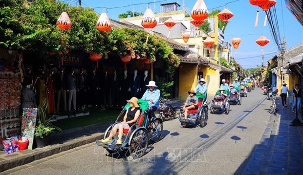 建议5月1日起全面开放越南旅游市场 hinh anh 1