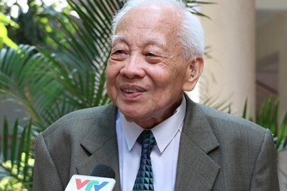 原越南科学技术翰林院院长阮文校教授逝世 享年84岁 hinh anh 1