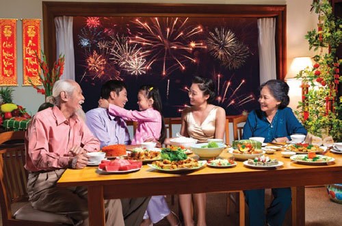 越南人浓厚传统春节气氛的年夜饭 hinh anh 3
