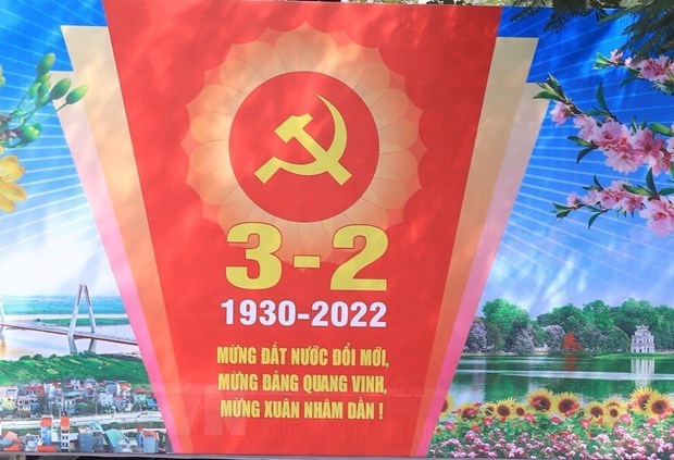 老挝人民革命党中央委员会和柬埔寨人民党中央委员会向越南共产党中央委员会致贺电 hinh anh 1