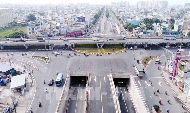 2022年胡志明市将动工兴建多项重点交通项目 hinh anh 1