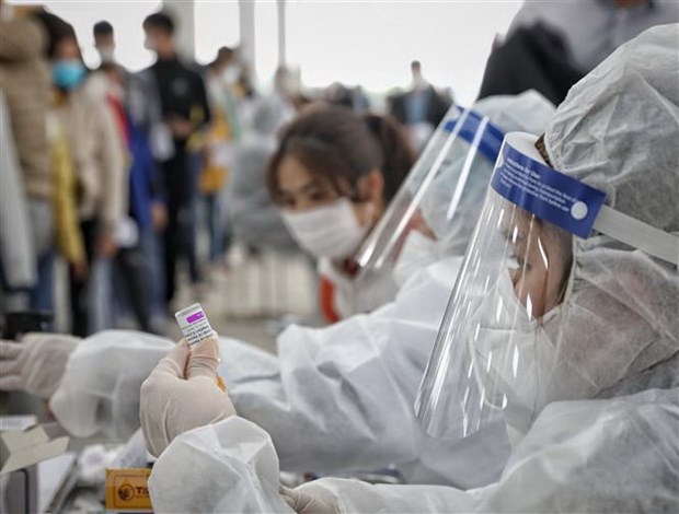 2月16日越南新增冠肺炎确诊病例34737例 河内市新增病例近4000例 hinh anh 1