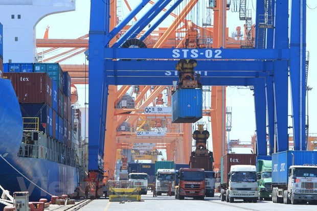 今年1月份越南商品进出口贸易顺差近14亿美元 hinh anh 1