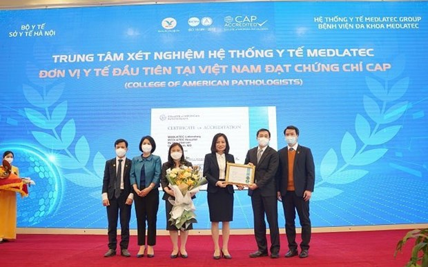 越南Medlatec实验室获得美国病理学家协会的认证 hinh anh 2