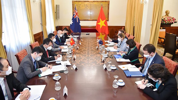 澳大利亚副外长卡特里娜·库珀：澳大利亚高度评价越南在地区的地位和作用 hinh anh 1