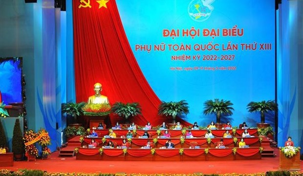 范明政总理出席越南妇女第十三届全国代表大会并发表重要讲话 hinh anh 1