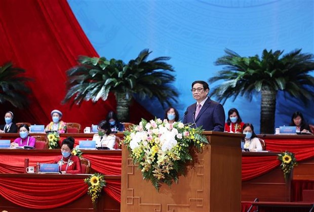 范明政总理出席越南妇女第十三届全国代表大会并发表重要讲话 hinh anh 3