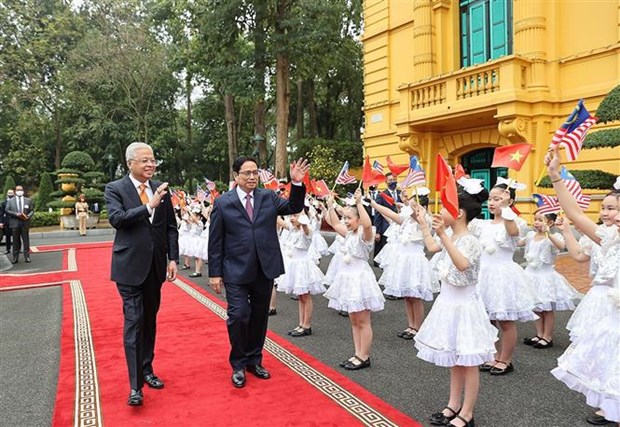 范明政主持仪式 欢迎马来西亚总理伊斯梅尔·萨布里·雅可布到访 hinh anh 2