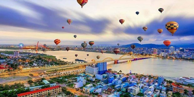 岘港市举行热气球节 欢迎国际游客 hinh anh 1