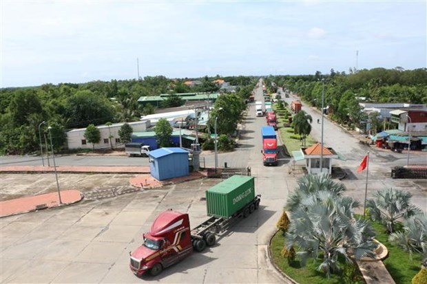 越南山罗省与老挝华潘省间的三个边境口岸自4月1日起重新开放 hinh anh 1