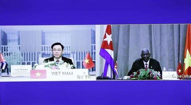 越南国会主席王廷惠与古巴国会主席举行视频会谈 hinh anh 1