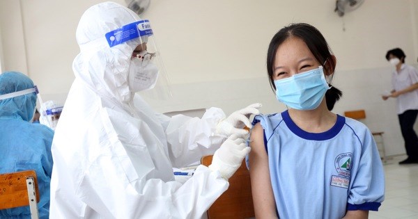 越南计划从2022年4月第二周起为5-12岁儿童接种新冠疫苗 hinh anh 1