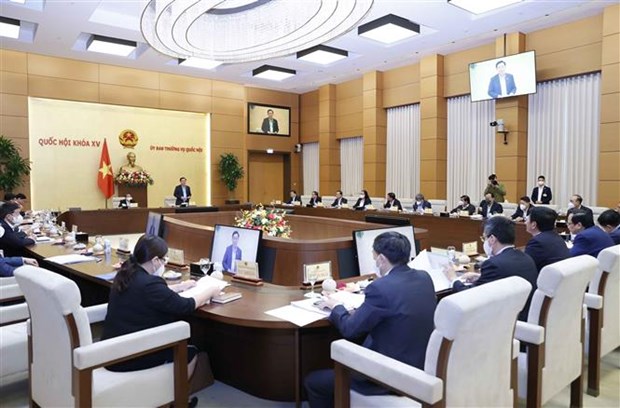 越南国会主席王廷惠主持与槟椥省领导的工作会议 hinh anh 1