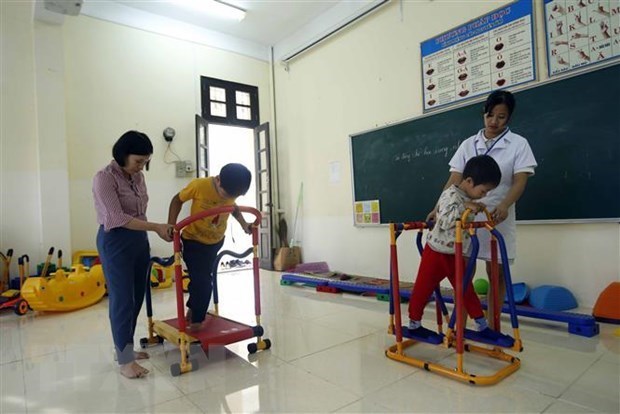 4.18越南残疾人日：提高残疾儿童协助政策的实施效率 hinh anh 2