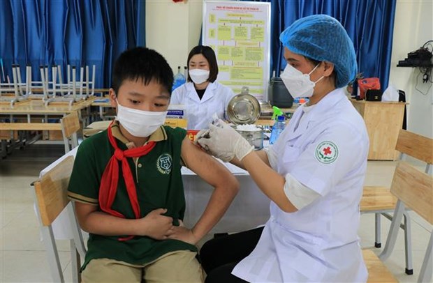 4月19日越南新增确诊病例1.35万例 新增死亡病例18例 hinh anh 1