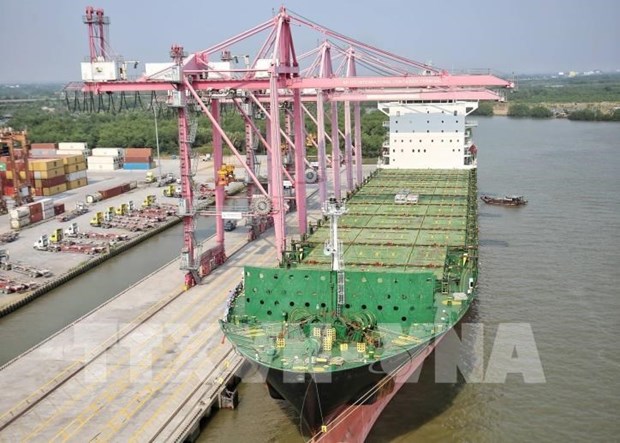 在越南提供驳船运输服务的合资企业正式成立 hinh anh 1