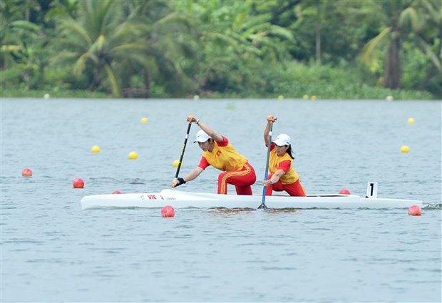 第31届东运会：越南皮划艇队获两枚金牌 hinh anh 2
