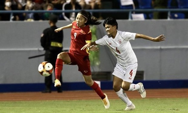 第31届东南亚运动会女足比赛：越南女足队1-0击败缅甸队 在决赛与泰国女足队会师 hinh anh 1