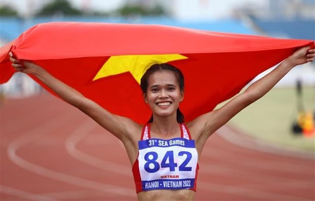 第31届东运会：范氏红丽和田径女子4×400米接力队助力越南田径夺得2枚金牌 hinh anh 1