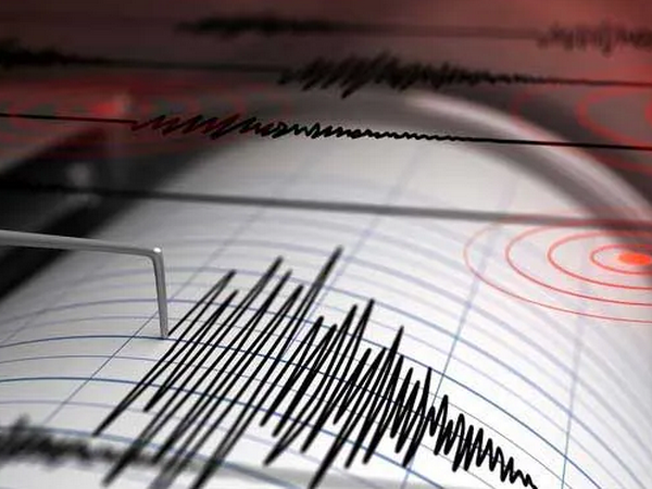 菲律宾吕宋岛西南部海域发生6.1级地震 暂无人员伤亡和财产损失报告 hinh anh 1