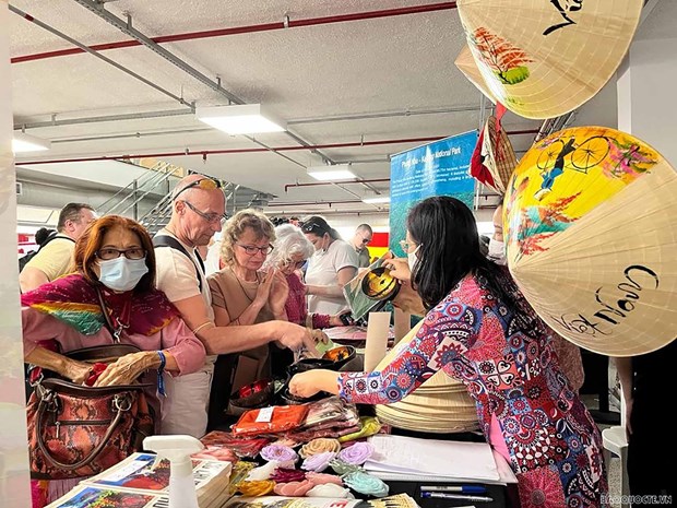 越南参加2022年巴西国际文化与饮食展览会 hinh anh 1