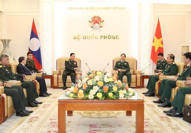 老挝人民军总参谋长坎良•奥萨宋对越南进行正式访问 hinh anh 3