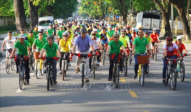 承天顺化省开发与自行车相关的绿色城市模型 hinh anh 1