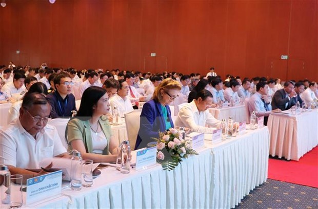 2022年越南海洋经济可持续发展论坛在富安省举行 hinh anh 1
