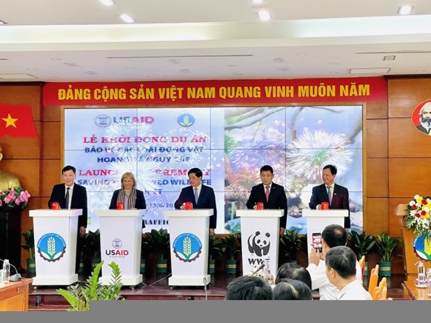 越南保护濒危野生动物项目正式启动 hinh anh 1